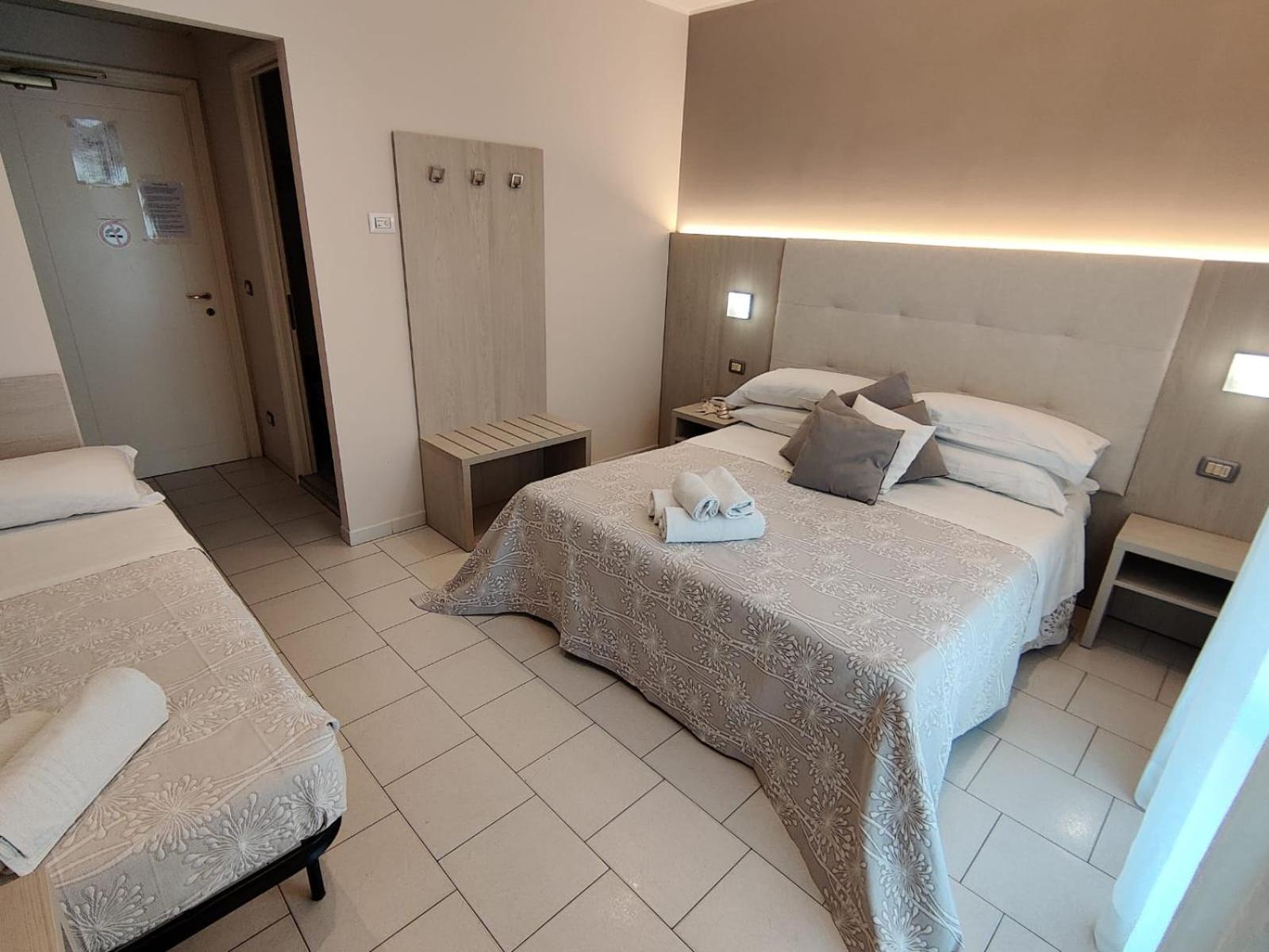 Hotel Stefan Room & Breakfast Gatteo a Mare Luaran gambar