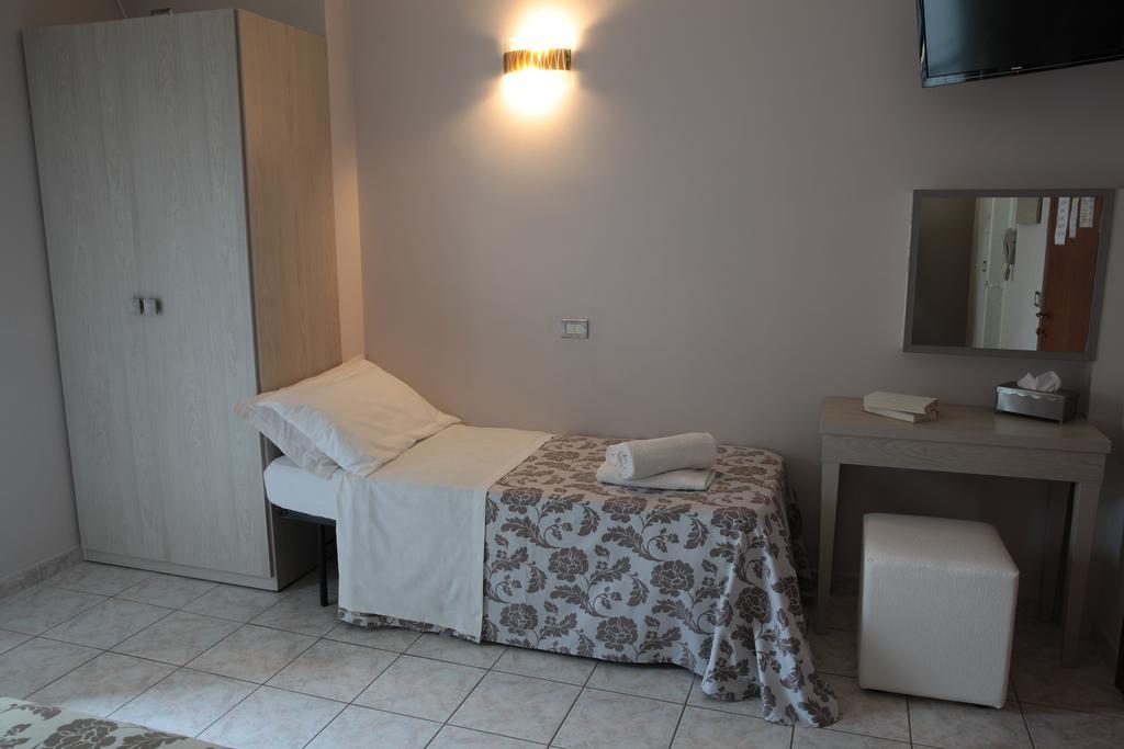 Hotel Stefan Room & Breakfast Gatteo a Mare Bilik gambar