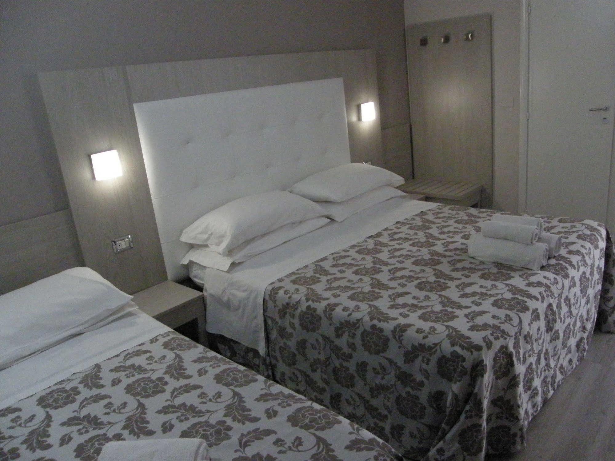 Hotel Stefan Room & Breakfast Gatteo a Mare Luaran gambar