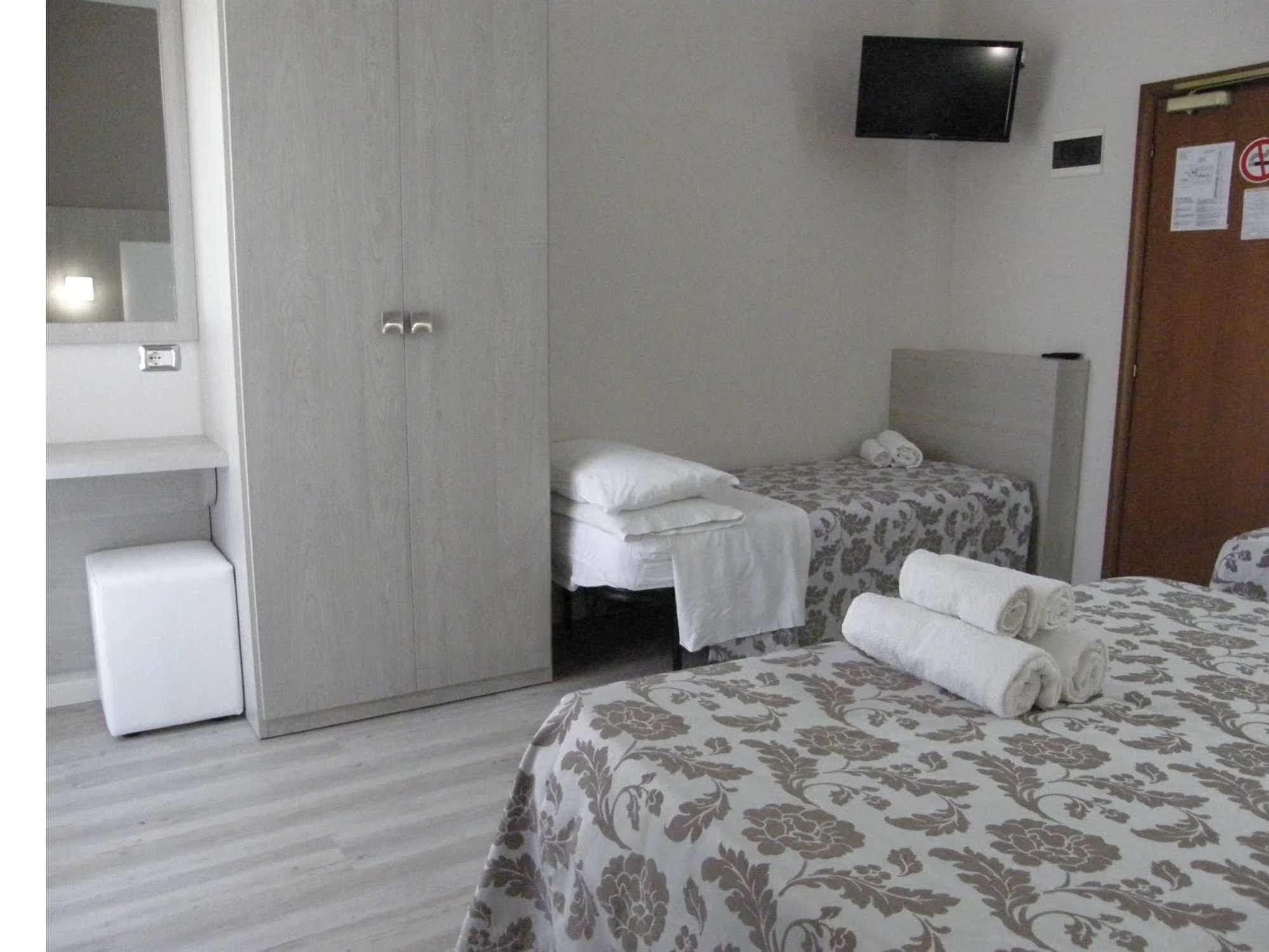 Hotel Stefan Room & Breakfast Gatteo a Mare Luaran gambar